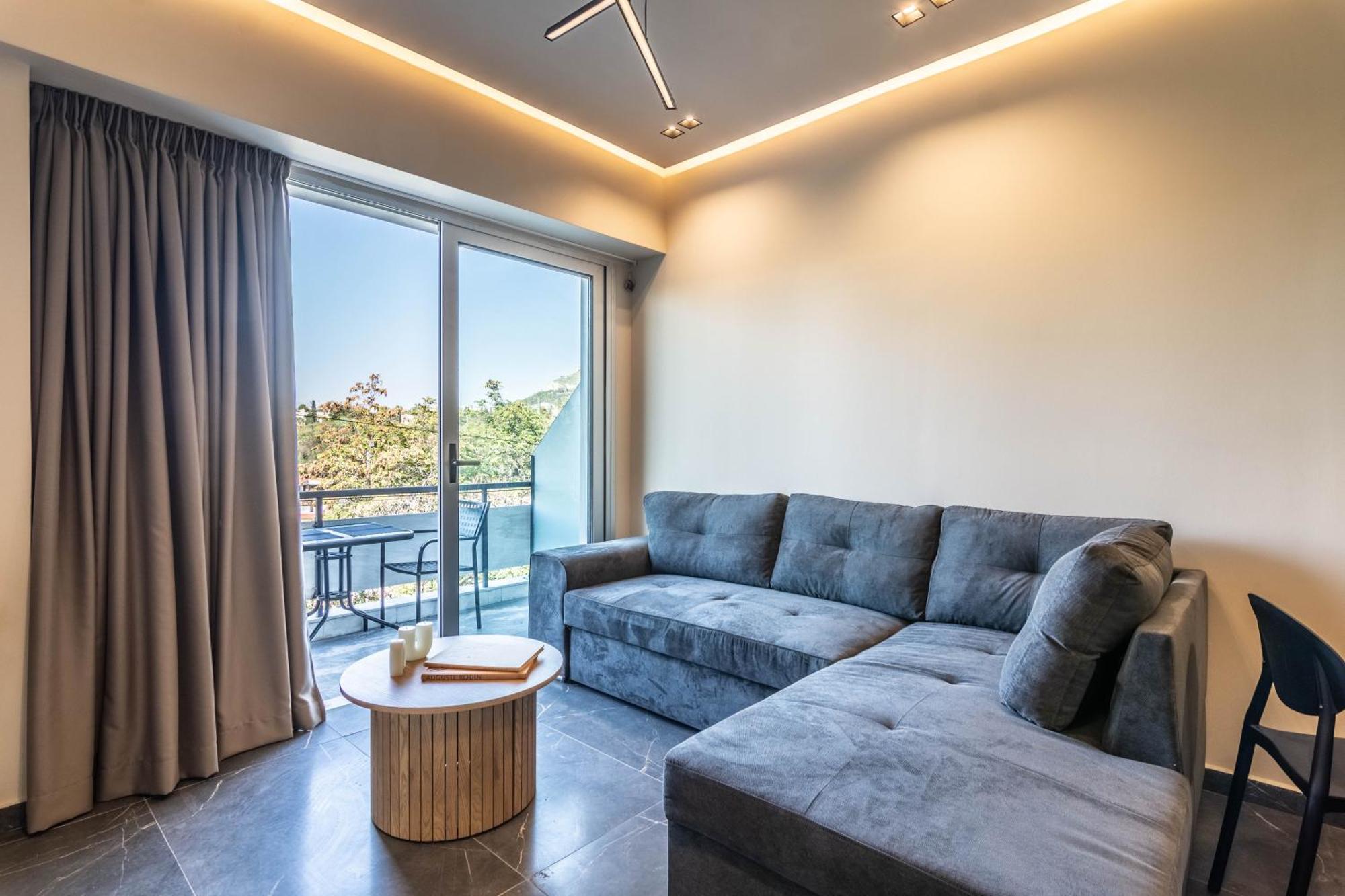 Acropolis View Suites เอเธนส์ ภายนอก รูปภาพ